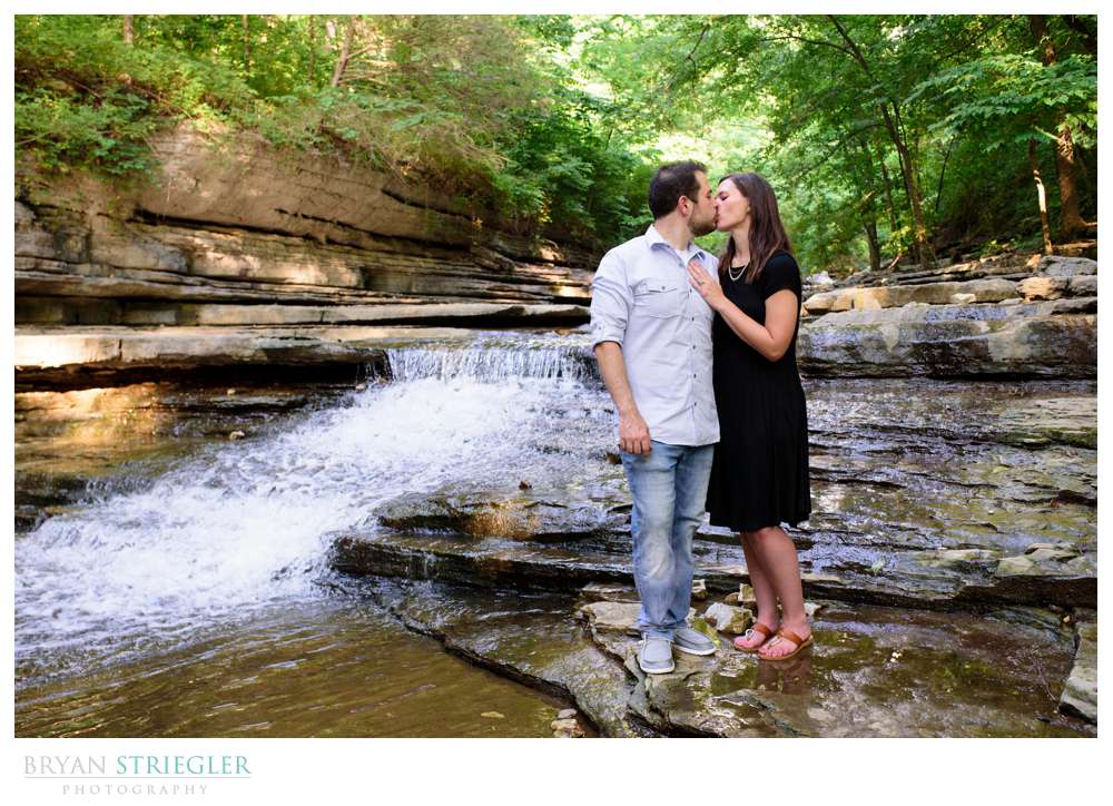 engagement photo in Bella Vista